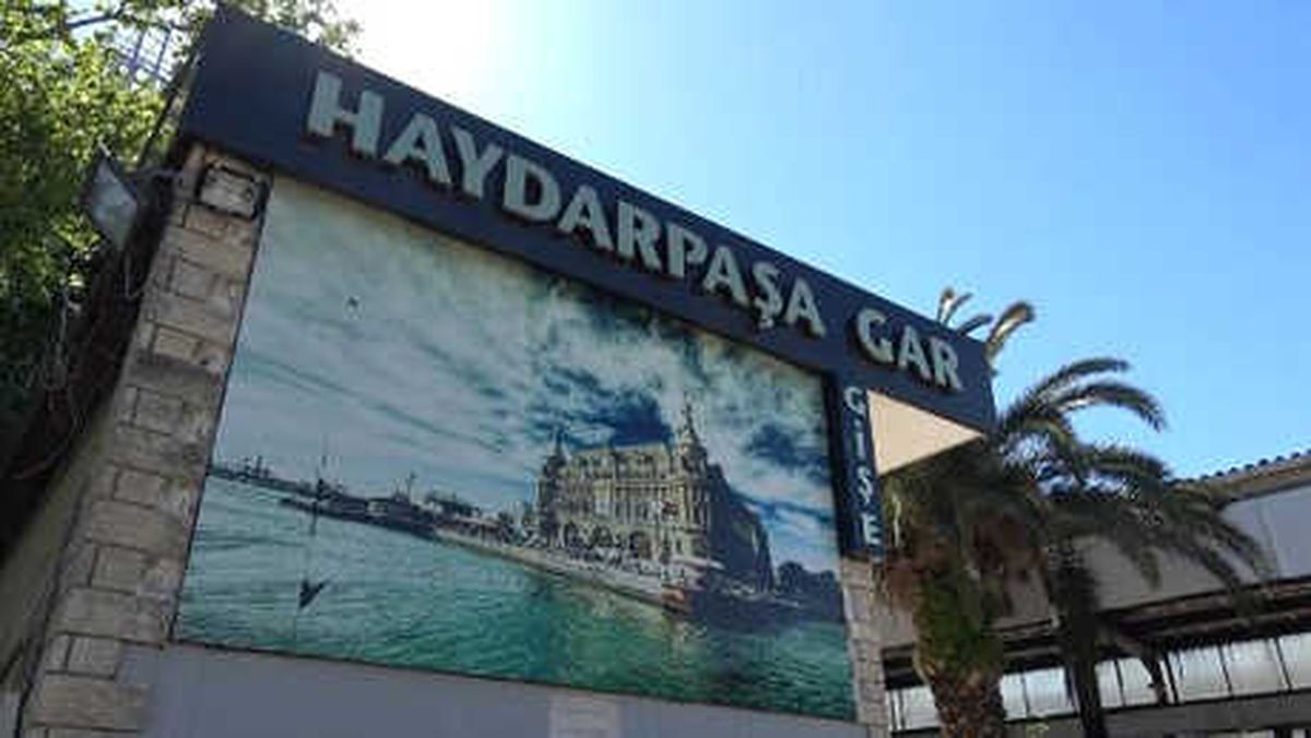 Haydarpaşa\'da Rayların Altından Tarih Çıktı