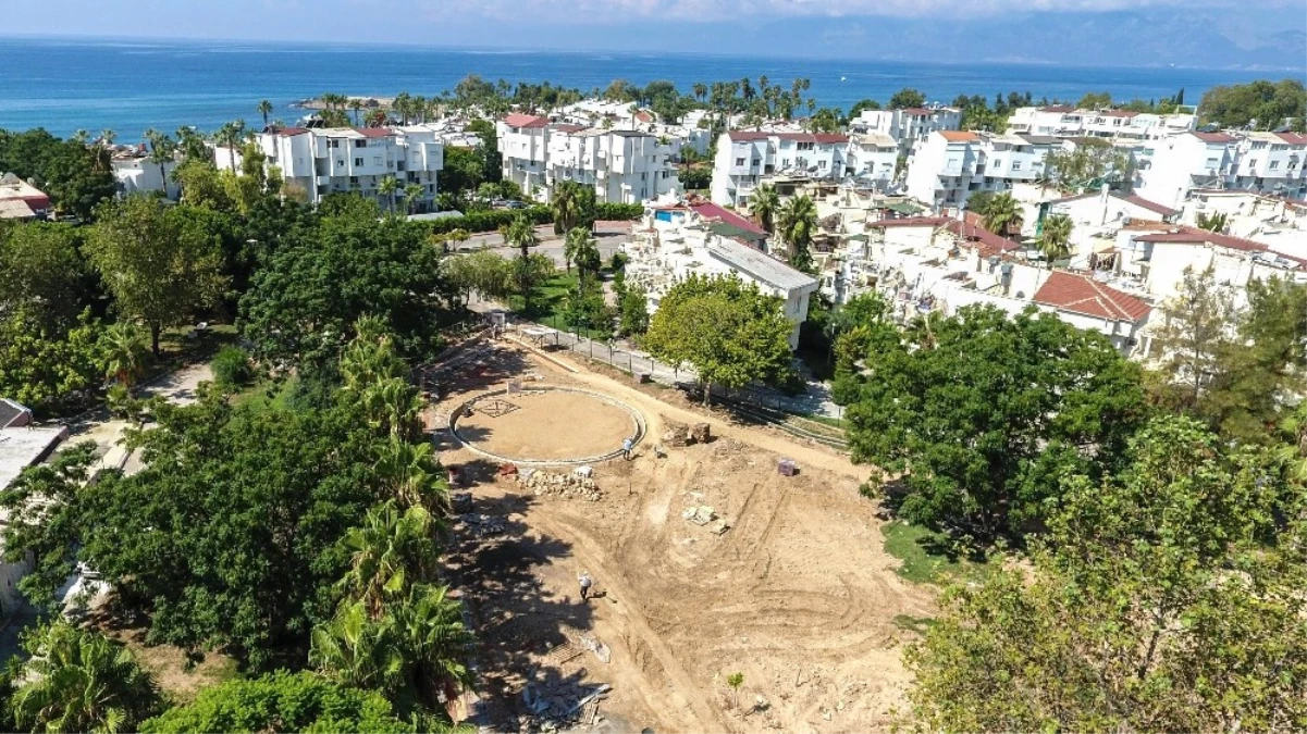 Muratpaşa Belediyesi Örnekköy Parkı\'nı Yeniliyor