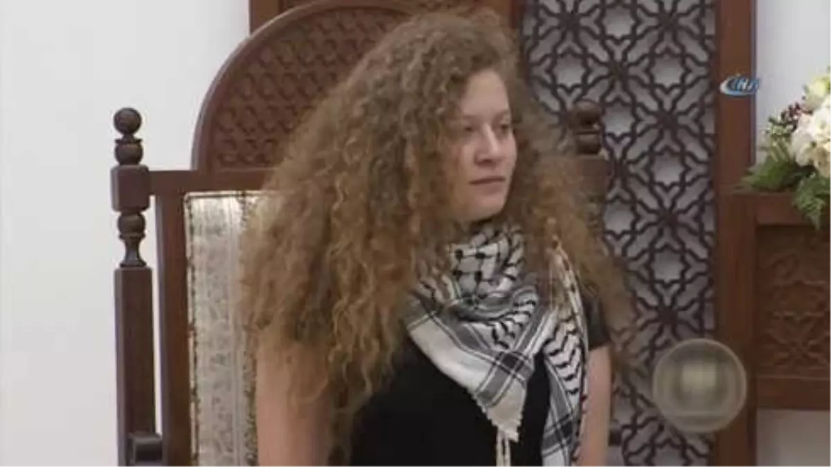 Serbest Kalan Filistin\'in Cesur Kızı Tamimi, Mahmud Abbas ile Görüştü