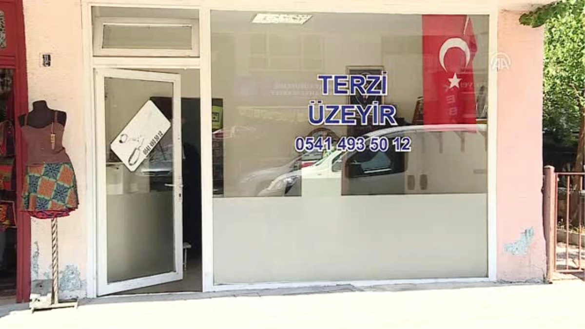 Siyasetçilerin Terzisi Eski Günlerini Arıyor (1)