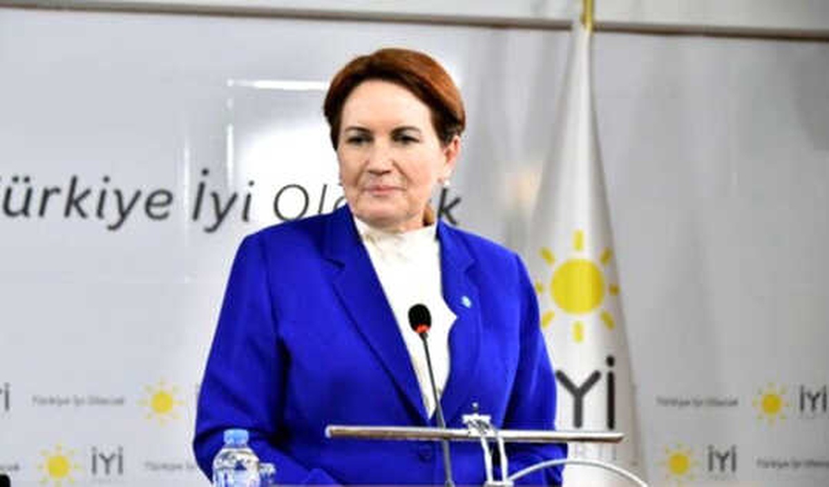 Akşener, Partisinin Genel Merkezinde Açıklama Yaptı