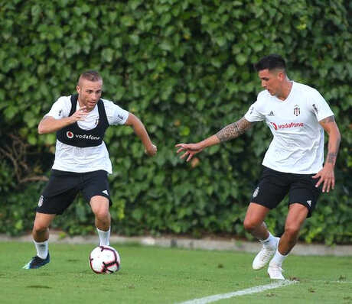 Beşiktaş, B36 Torshavn Maçına Hazırlanıyor