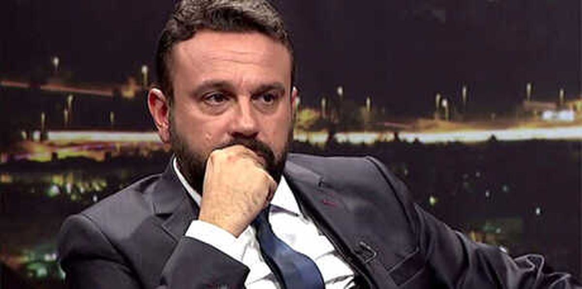 Bülent Ülgen, Bjk Tv\'den Ayrıldı!
