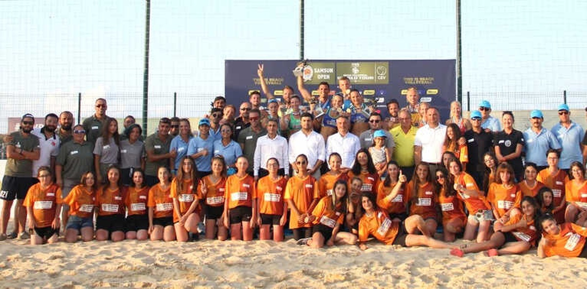 Fıvb Plaj Voleybolu Dünya Turu\'nun 1 Yıldızlı Samsun Etabı Sona Erdi