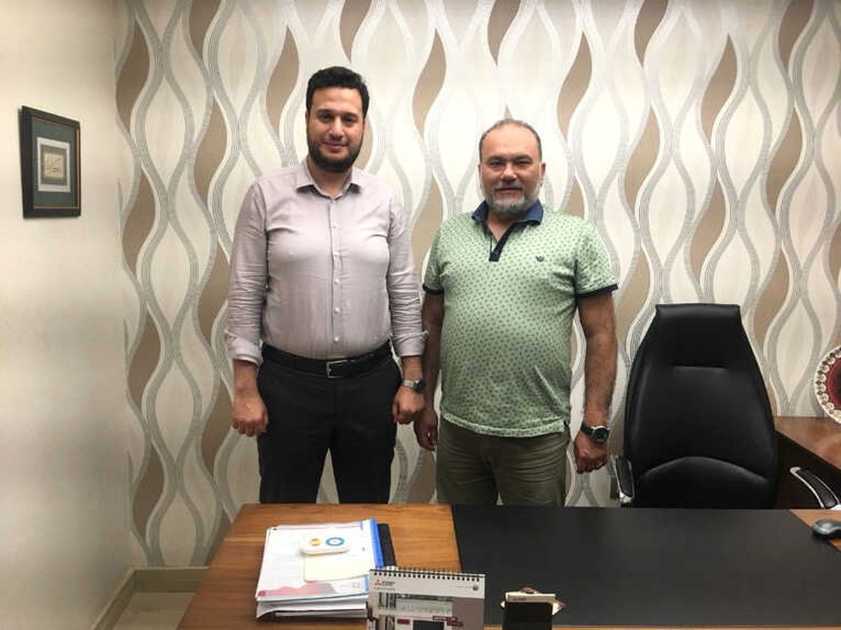 İstok Yönetiminde Bayrak Değişimi