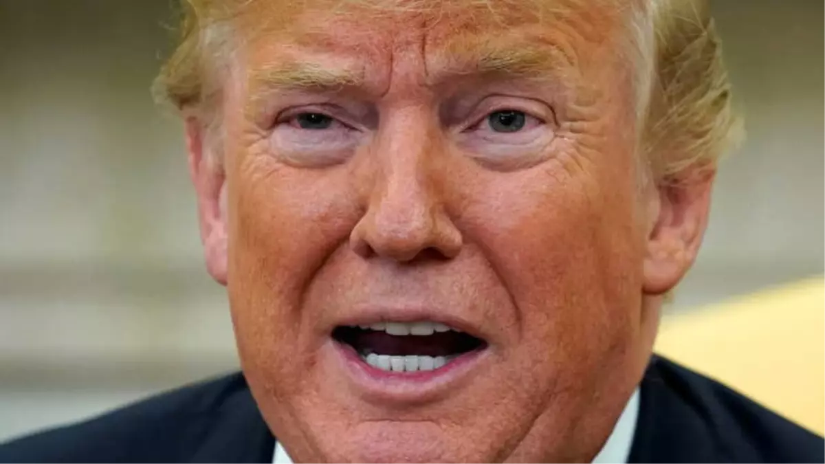 New York Times\'tan Trump\'a: Artık Gazetecilere \'Halk Düşmanı\' Demeyi Bırak