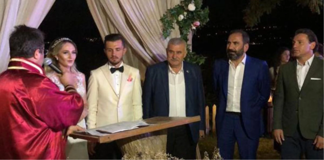 Sivassporlu Futbolcu Emre Kılınç Evlendi