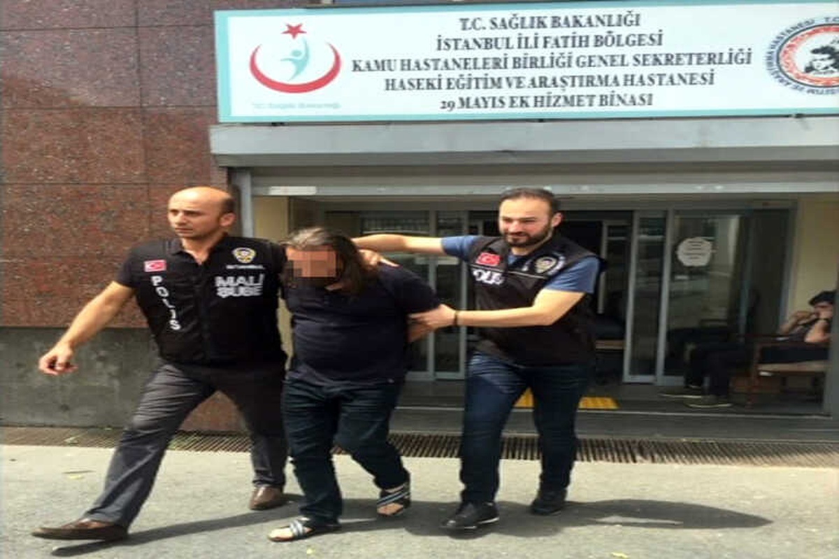 Adnan Oktar\'cı Şahsa \'Polisi Tehdit\' Gözaltısı