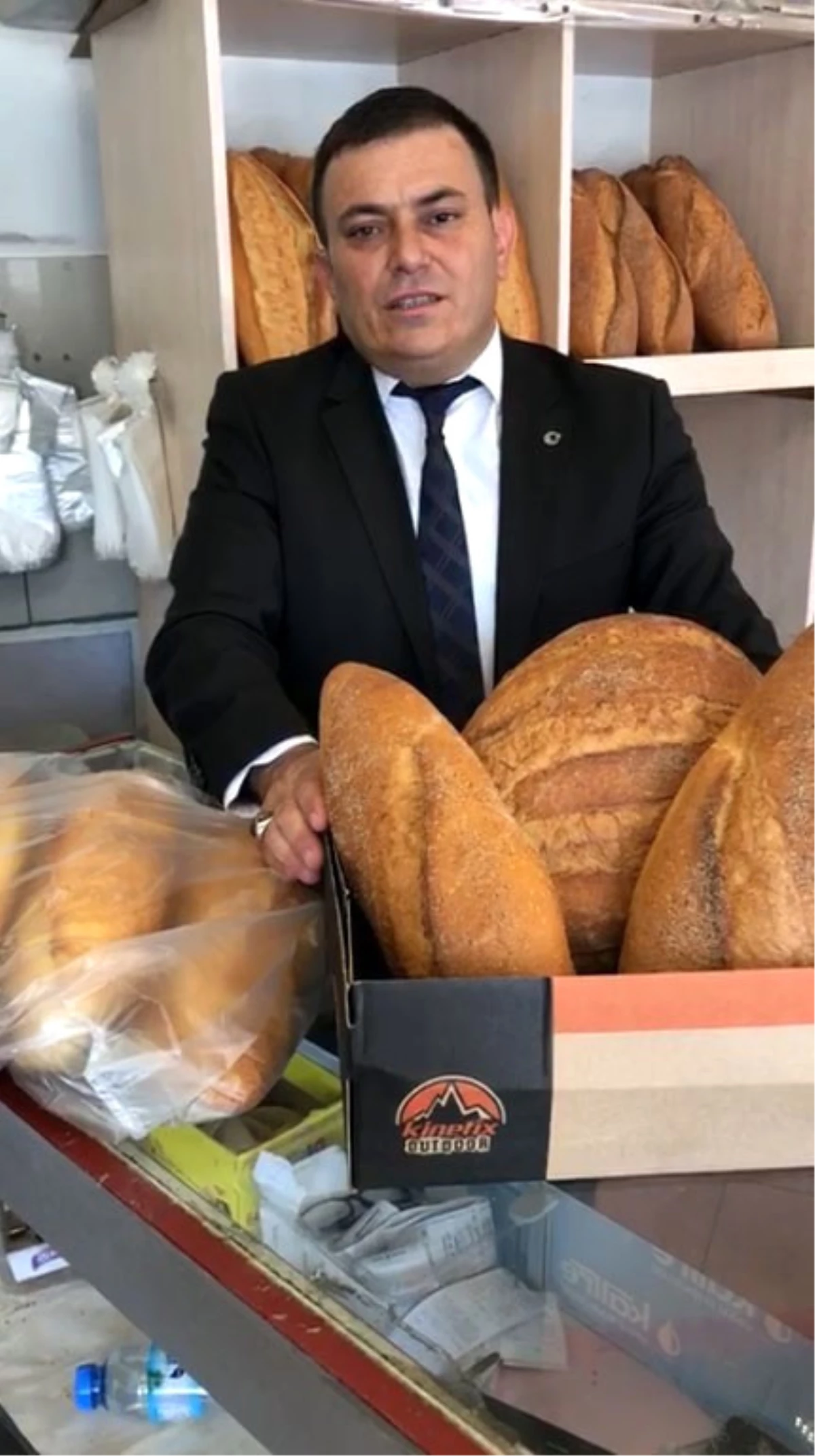 Askıda Ekmek\' Projesine Eğirdir İlçe Başkanı Bozkurt\'tan Destek