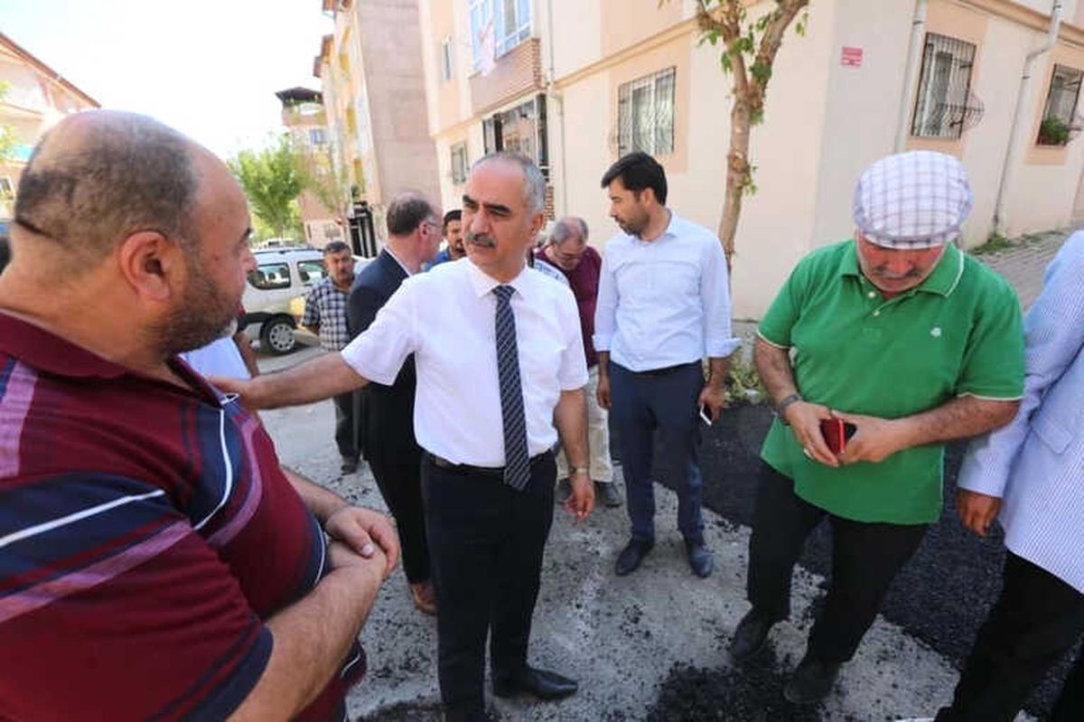 Başkan Aydın Muhtarların Sıkıntılarını Dinledi