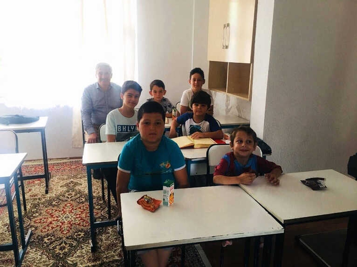 Başkan Yılmaz\'dan Kur\'an Kursu Öğrencilerine Hediye
