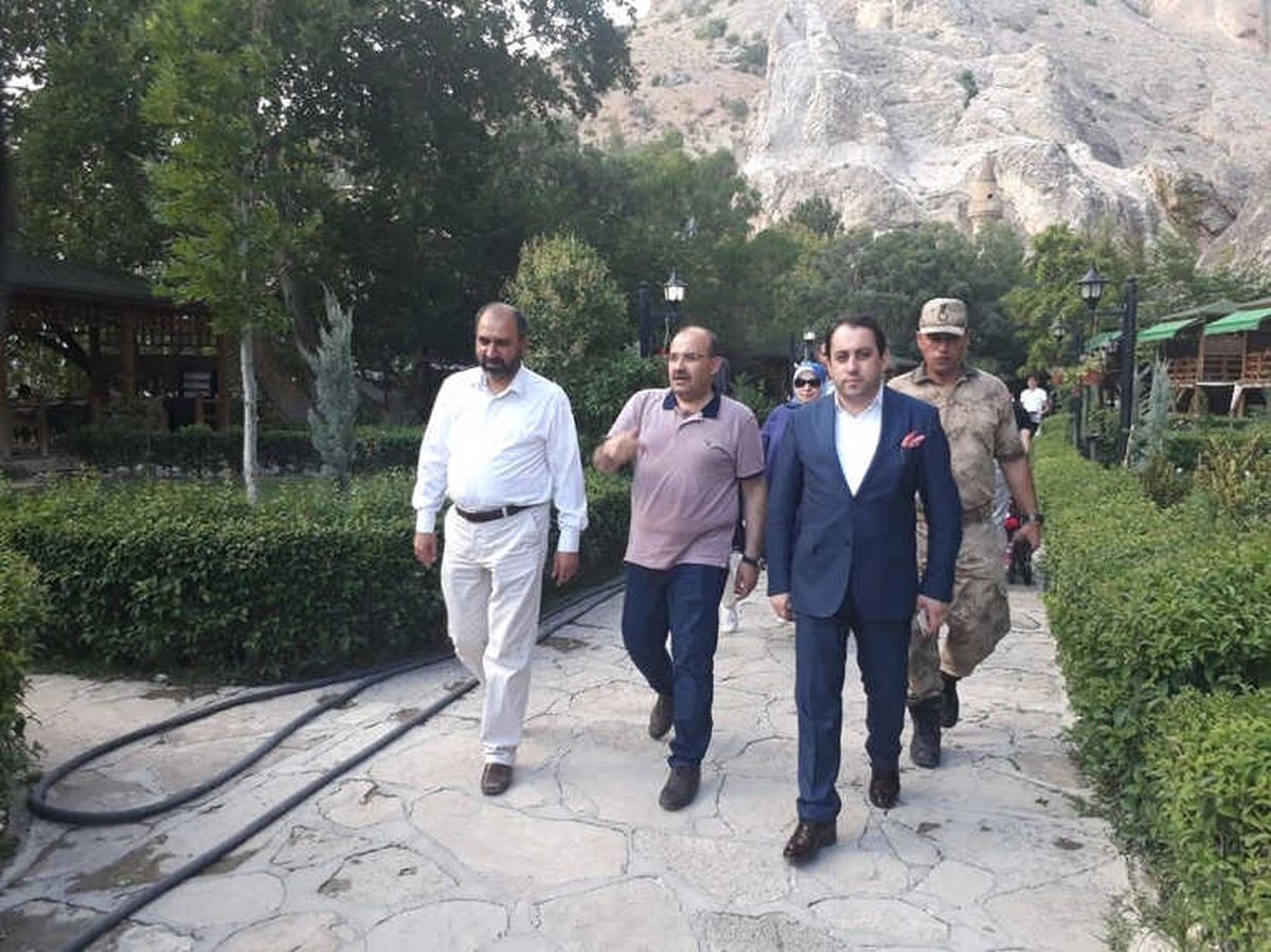Bitlis Valisi Ustaoğlu\'ndan Darende\'ye Ziyaret