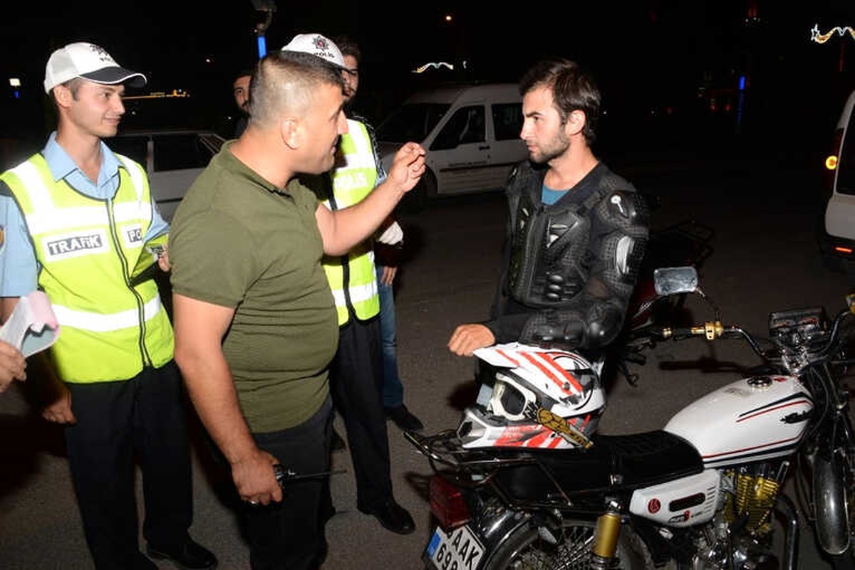 Bozüyük\'te Motosiklet Denetimleri Arttı