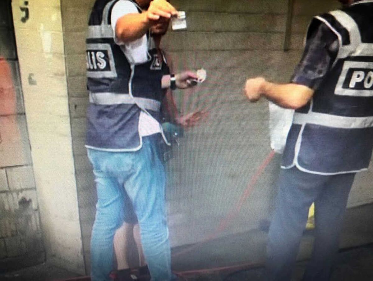 Bursa\'da Uyuşturucu Operasyonu: 8 Gözaltı