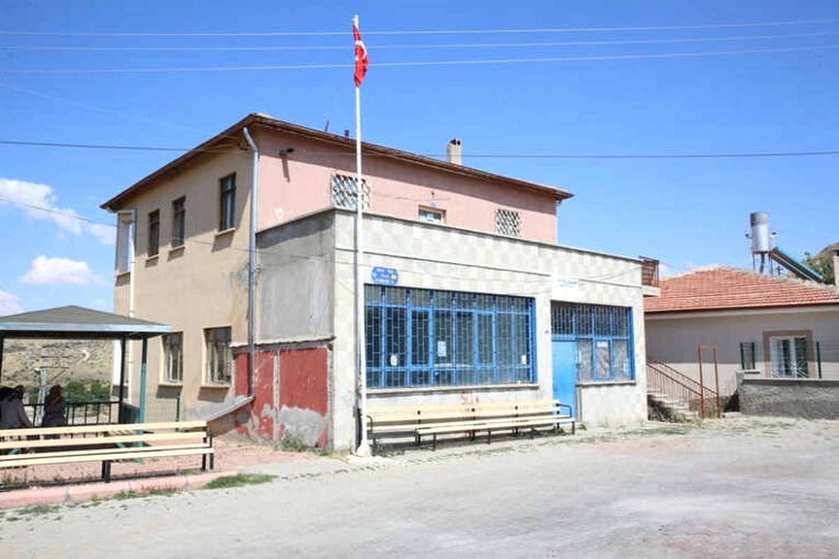 Bürüngüz ile Vekse Mahallerine Taziye Evi Yapıldı