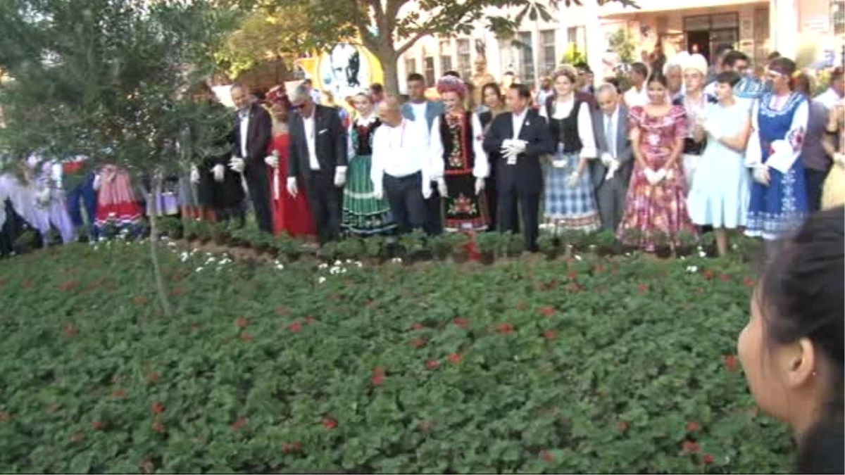 Büyükçekmece Festivali Muhteşem Bir Görsel Şölenle Başladı