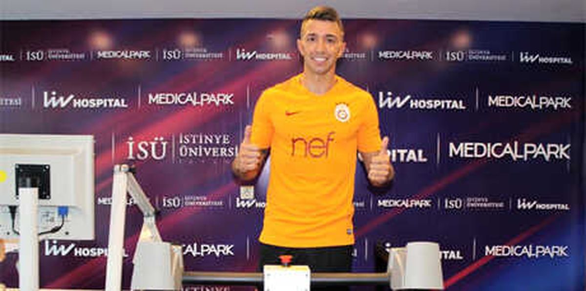 Galatasaray Muslera\'ya Kavuştu