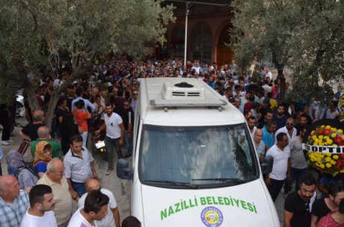 Kendini Asarak Yaşamına Son Veren Cem\'in Organları 3 Kişiye Hayat Verecek