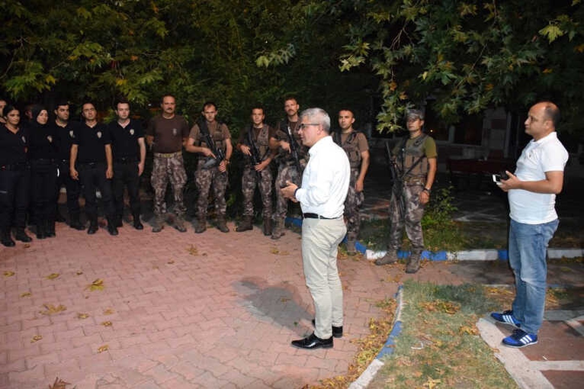 Niksar\'da Emniyet Düğünleri Yakın Takibe Aldı