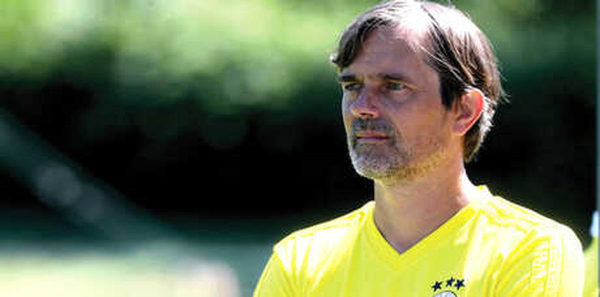 Phillip Cocu\'dan Transfer ve Eljif Elmas Sözleri!