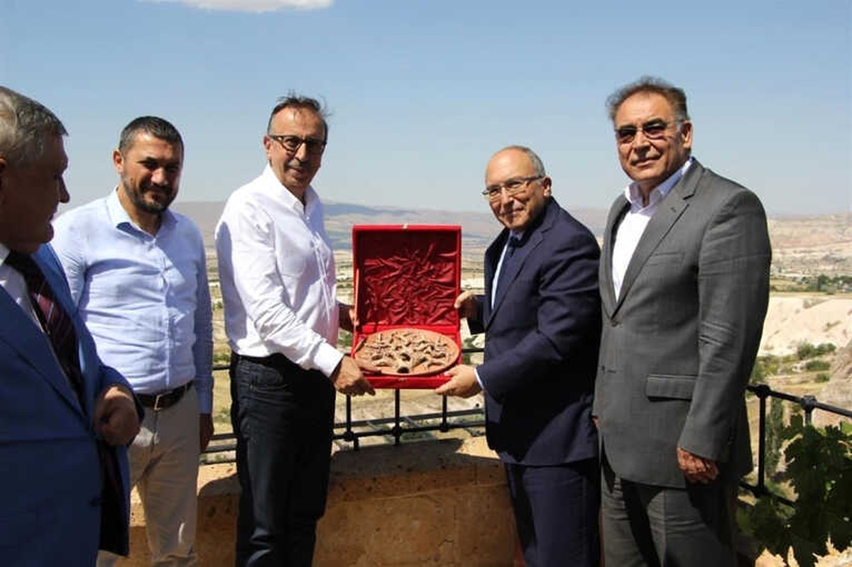 Seçen, Kültür ve Turizm Bakan Yardımcısı Dursun ile Görüştü