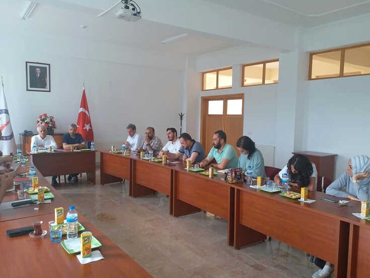 Simav\'ın Ayrıcalıklarını ve Önceliklerini Anlatıyoruz"