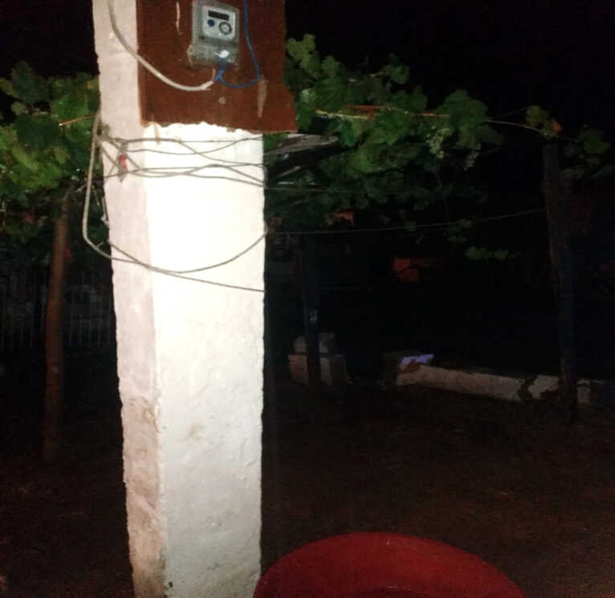 Üzerine Beton Direk Düşen Çocuk Hayatını Kaybetti
