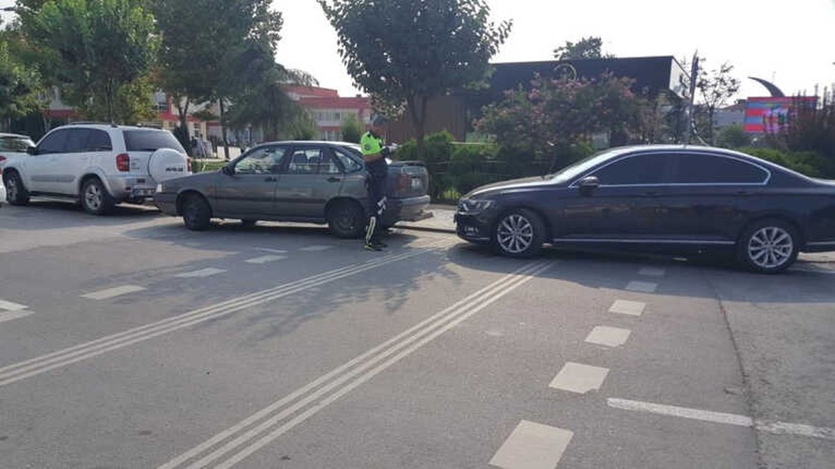 Yaya Geçidine Çekilen Araçlara Cezai İşlem