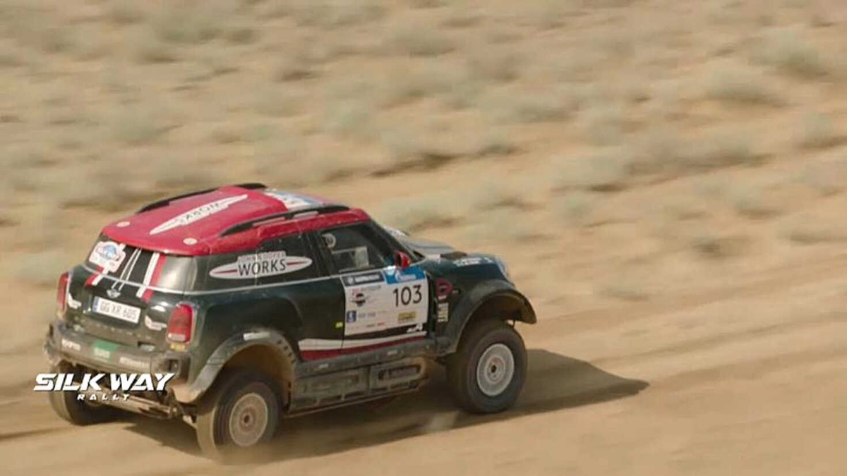 Yazeed Al Rahji ve Andrey Karginov İpek Yolu Rallisi\'nde İlk Defa Galip Oldu