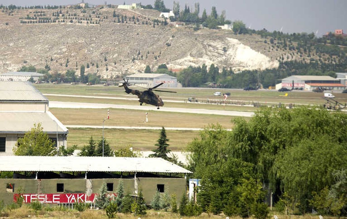 Ankara\'da Dikkat Çeken Hava Hareketliliği