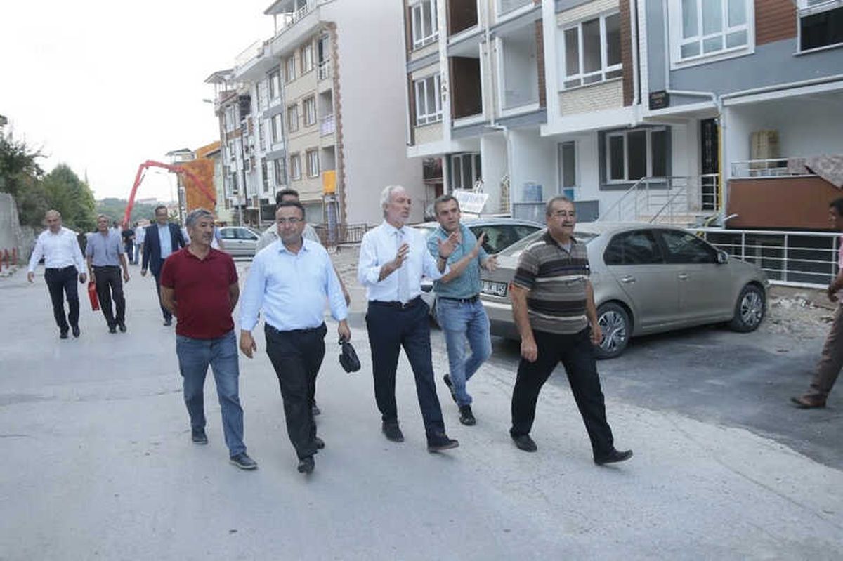 Başkan Kamil Saraçoğlu: "Problemlerin Çözümünü de Halkımızla Birlikte Üretiyoruz"