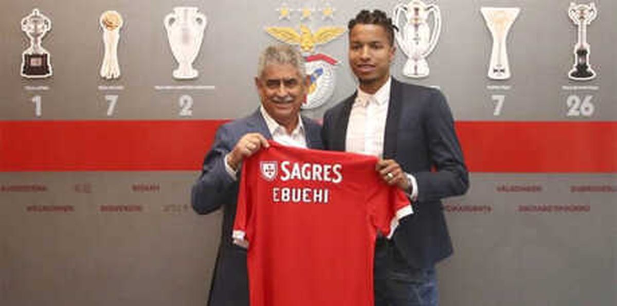 Benfica\'da F.bahçe Maçı Öncesi Ebuehi Şoku