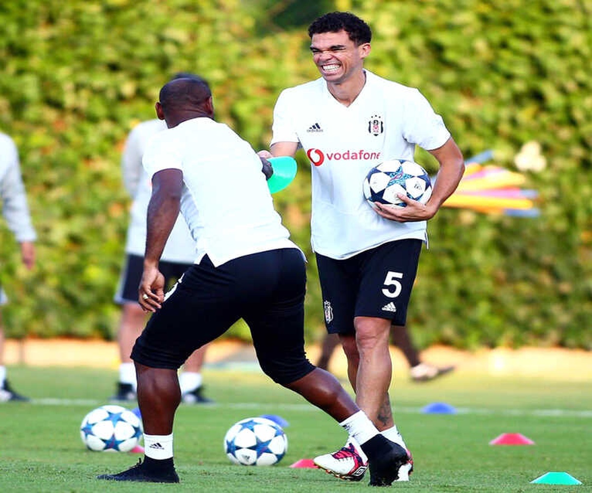Beşiktaş, B36 Torshavn Maçı Hazırlıklarını Tamamladı