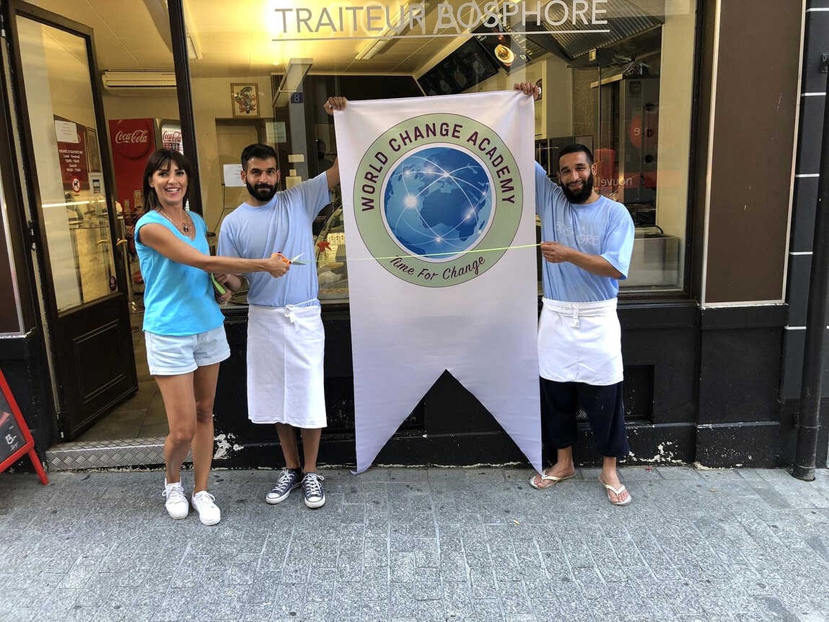 Dünya Değişim Akademisi 96. Merkezini Lozan\'da Açtı!