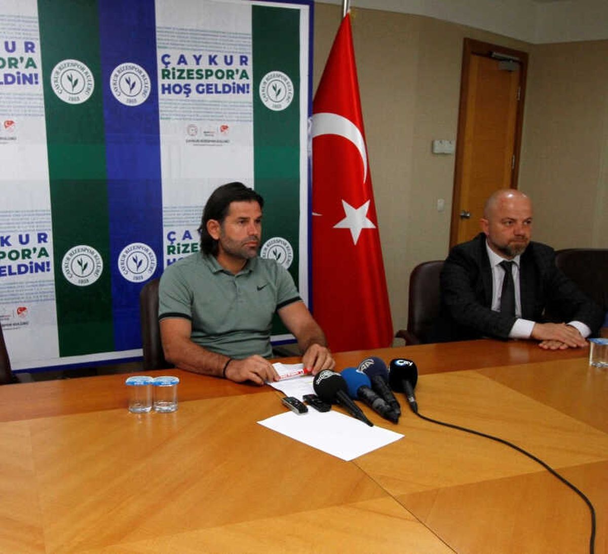 İbrahim Üzülmez: "Kaybederken Bile Alkışlanan Bir Takım Ortaya Çıkarmak İstiyorum"