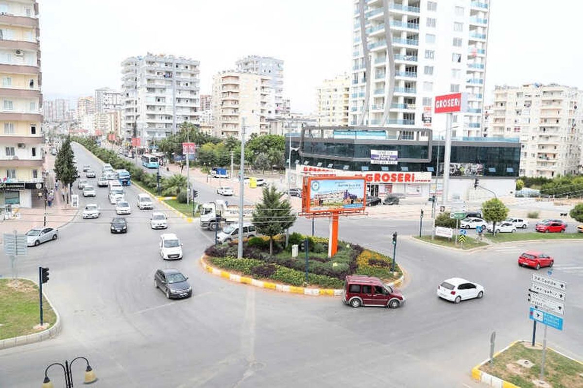Mersin\'de Trafiğe Kayıtlı Araç Sayısı Mayıs Sonu İtibariyle 601 Bin 990\'a Yükseldi