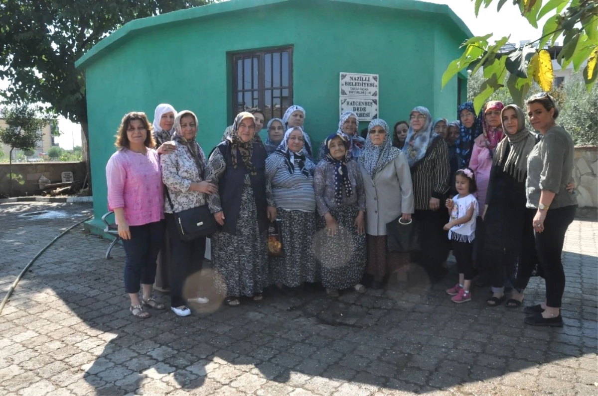 Nazillili Kadınlar Türbeleri Ziyaret Etti