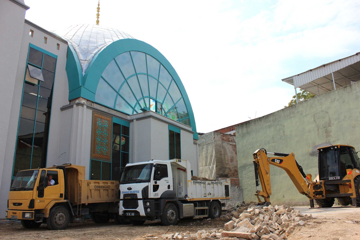 Osmangazi\'den Camilere Hizmet