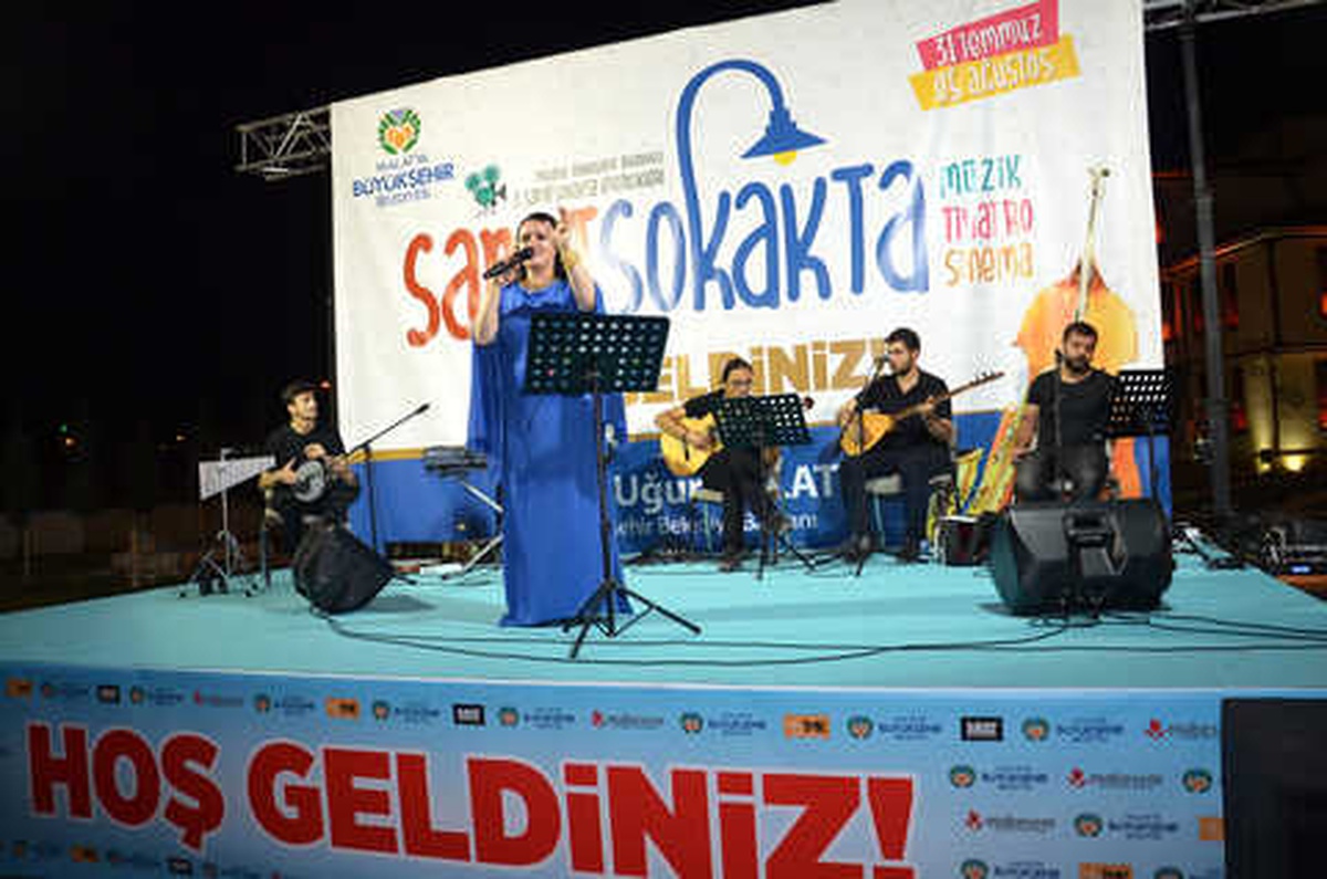 Sanat Sokakta Etkinlikleri Başladı