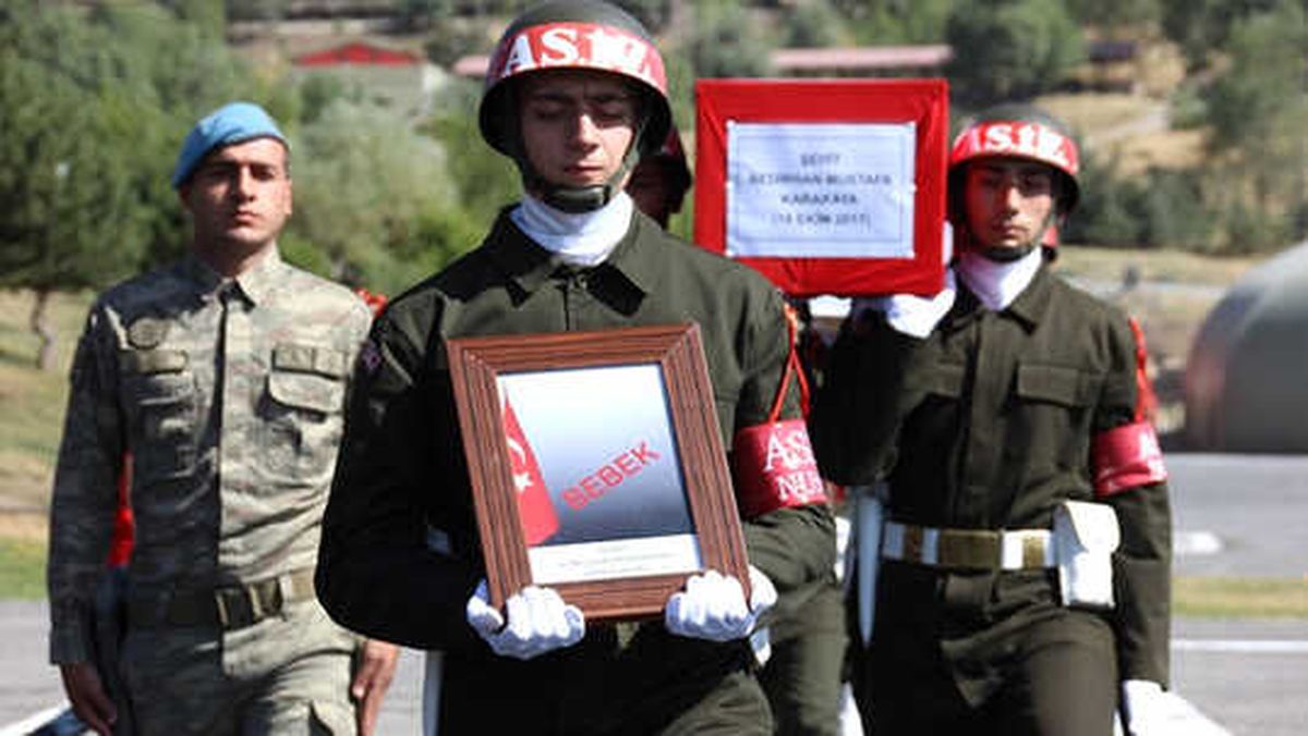 Şehit Anne ve Bebeği İçin Tören