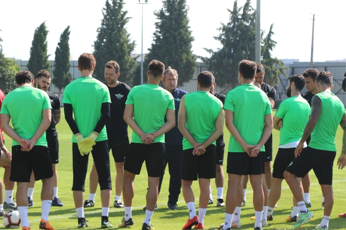 Akhisar Belediyespor\'da Süper Kupa Maçı Hazırlıkları