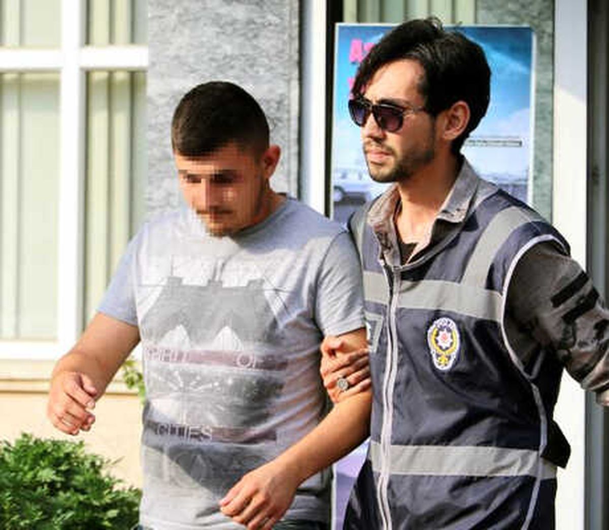 Asker Uğurlama Konvoyunda Trafiği Kapatan 3 Şüpheliye Para Cezası