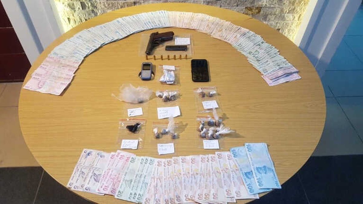 Başkent\'te 3 Uyuşturucu Taciri Yakalandı