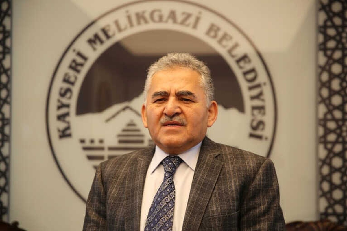 Büyükkılıç, "Kayseri Spor Camiasının Başı Sağ Olsun"