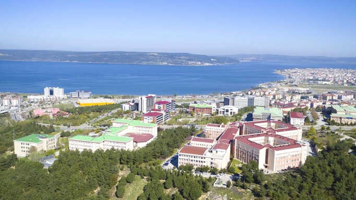 Çomü\'de Uzaktan Eğitim Çalışma İlişkileri ve İnsan Kaynakları Yönetimi Tezsiz Yüksek Lisans...