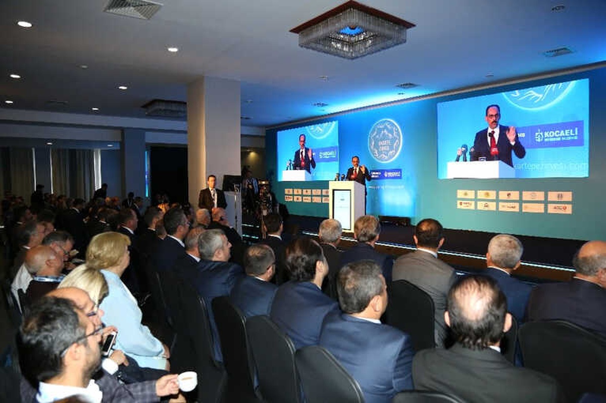 Kartepe Zirvesi\'nin Bu Yılki Teması "Göç, Mültecilik ve İnsanlık"