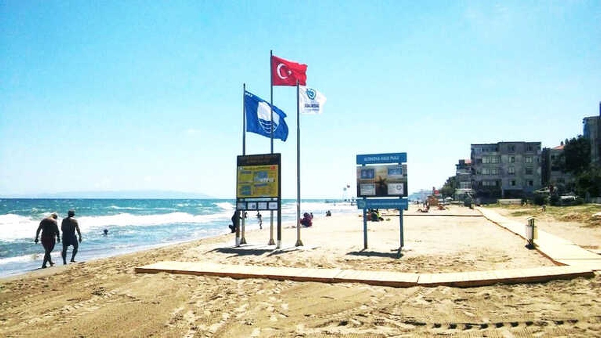 Mavi Bayraklı Sahiller Bölge Ekonomisini Canlandırdı