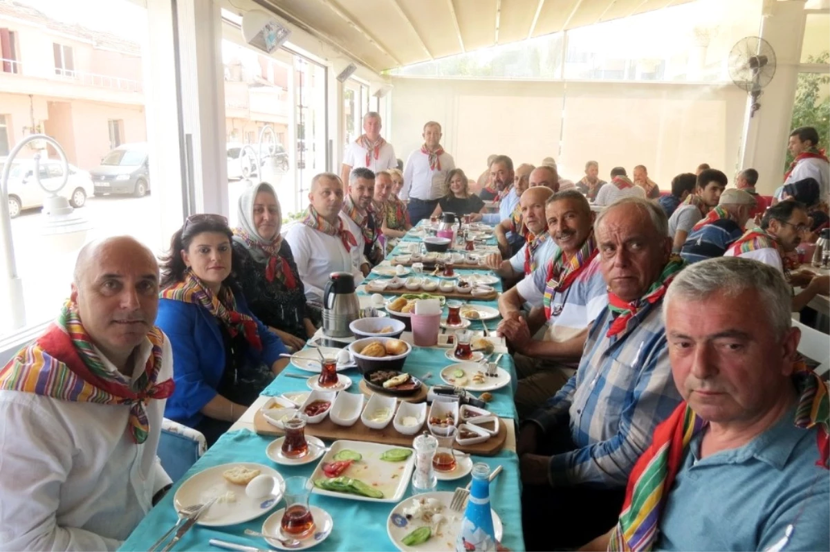 Mudanyalı Yörük Türkmenlere Toplu Katılım