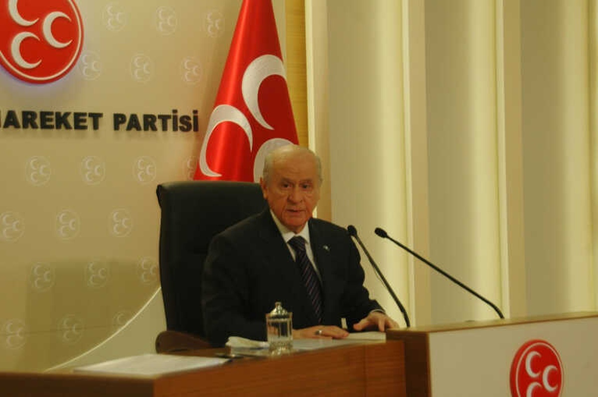 Papaz İsteyen Papaz Vermeye de Hazır Olmalı"