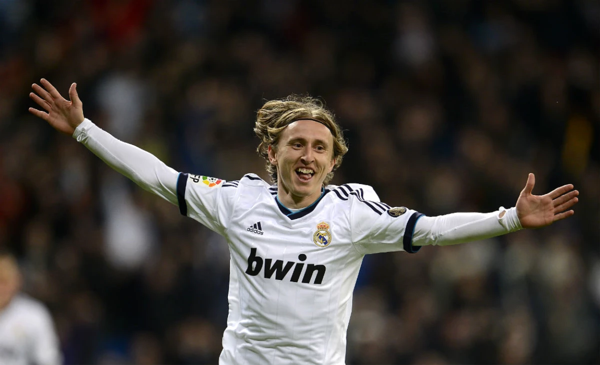 Real Madrid\'den Transfer Açıklaması: 750 Milyon Euro Getiren Modric\'i Alır